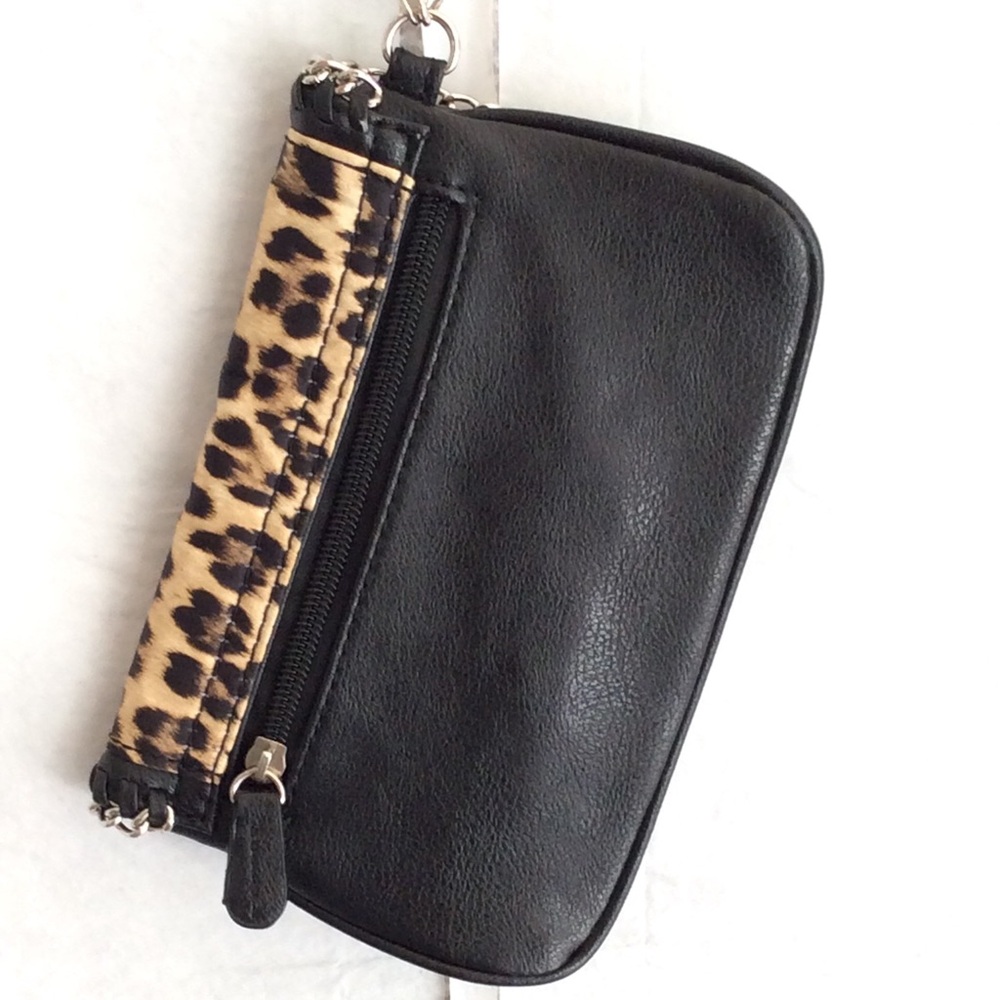 Jennifer Lopez Black Leopard Print Wristlet - Picture 4 of 8